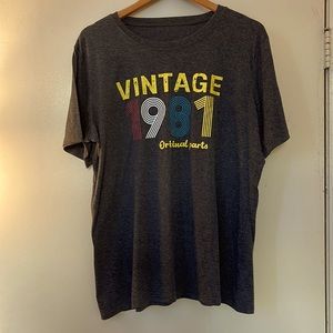 Cute 1981 print 65% cotton shirt 💕